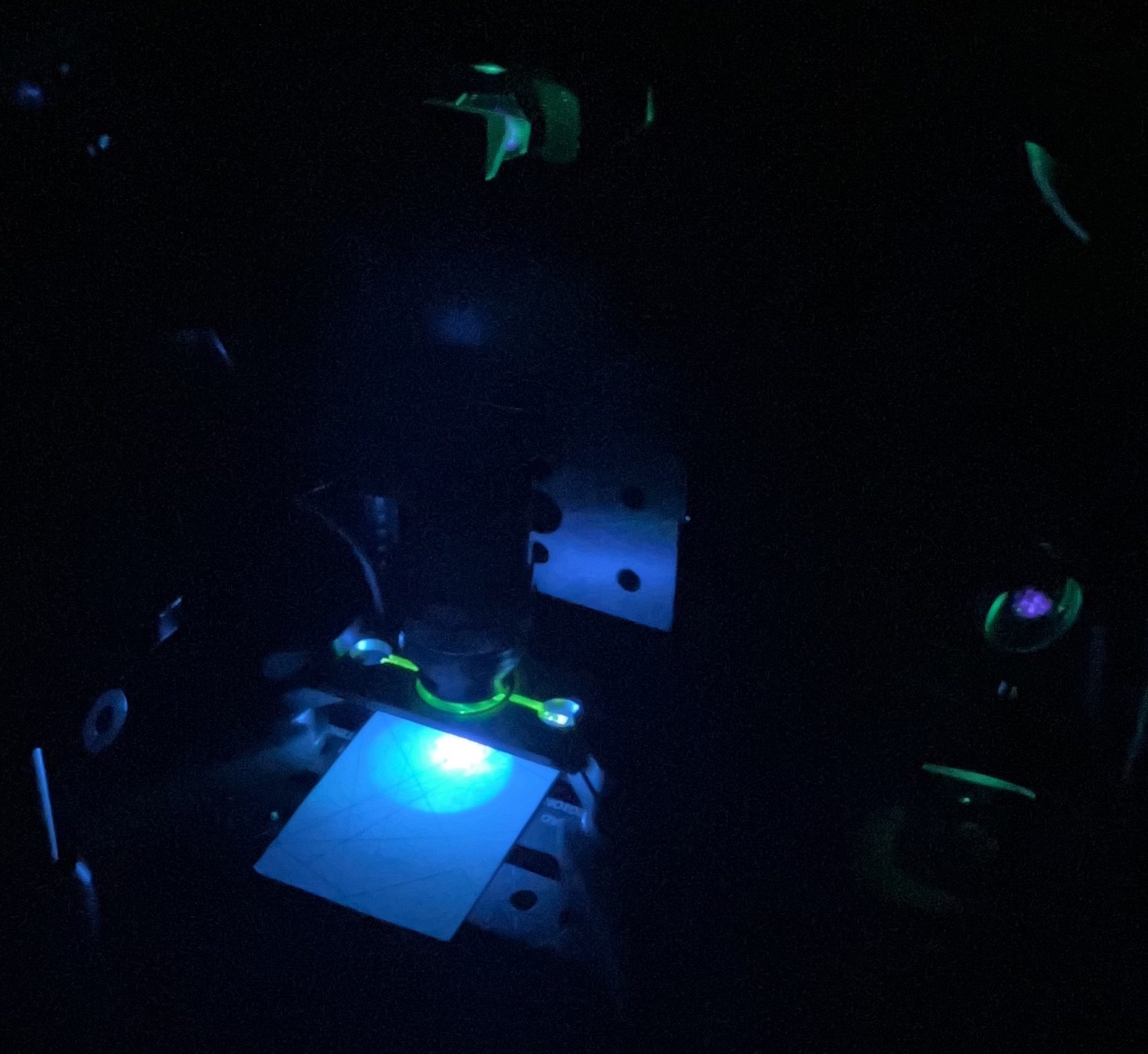 Green-emitting quantum dots.